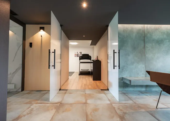 וילה 3,0 Near For 8 People With Indoor And Outdoor Pool & Wellness