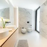 Villa 3,0 Near For 8 People With Indoor And Outdoor Pool & Wellness