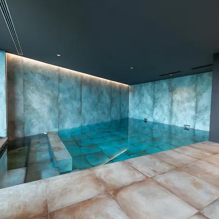 וילה 3,0 Near For 8 People With Indoor And Outdoor Pool & Wellness